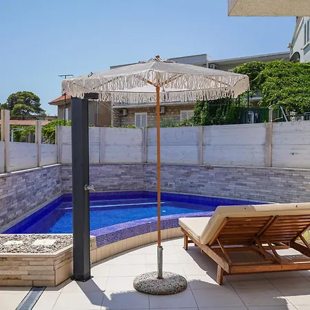 דירה Private Pool 5 Stars *